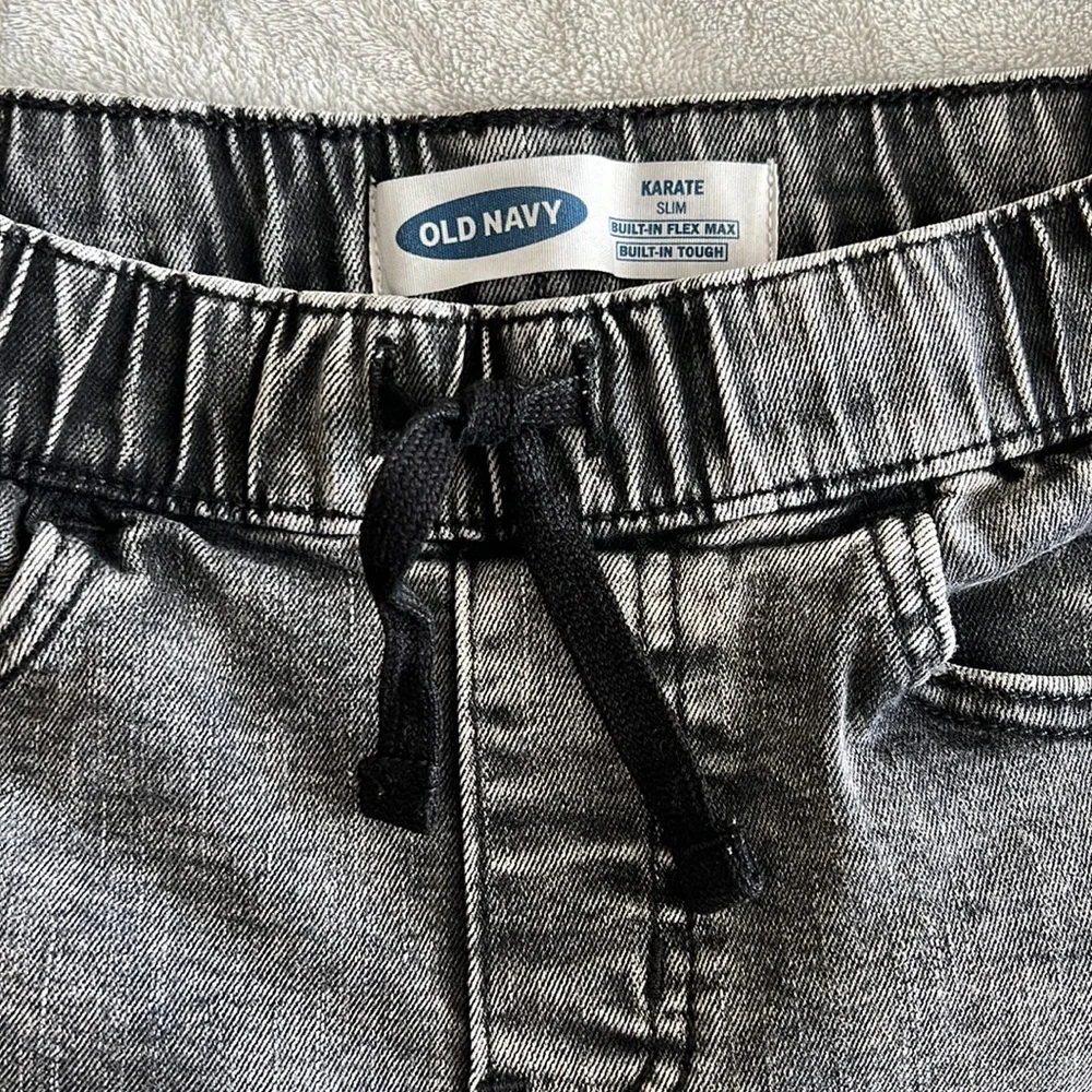 Boys Old Navy Slim Shorts Gray Size 10